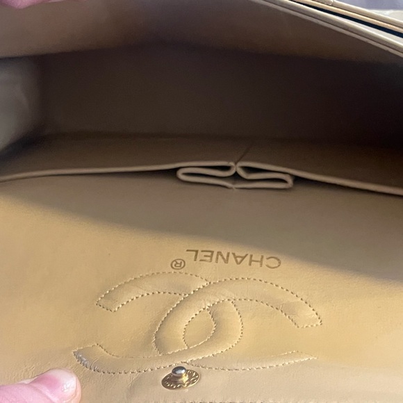🔥Authentic Chanel medium Double Flap Classic Handbag🔥 - Picture 17 of 17